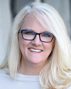 Laura Earley, CEBS, CEBS Compliant