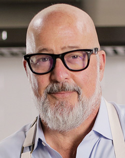 Andrew Zimmern